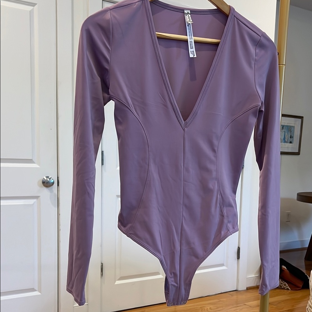 Free People Long Sleeve Lavender Fitted Spandex/Nylon Bodysuit